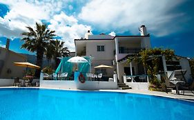 Aegli Hotel Studios